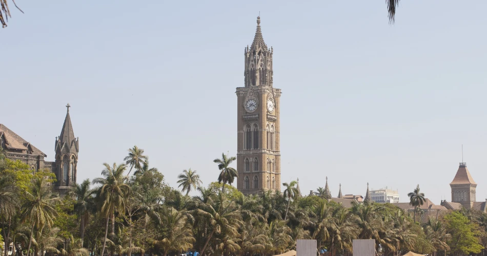 Exploring Mumbai’s Heritage: A Walking Tour Around Flora Fountain